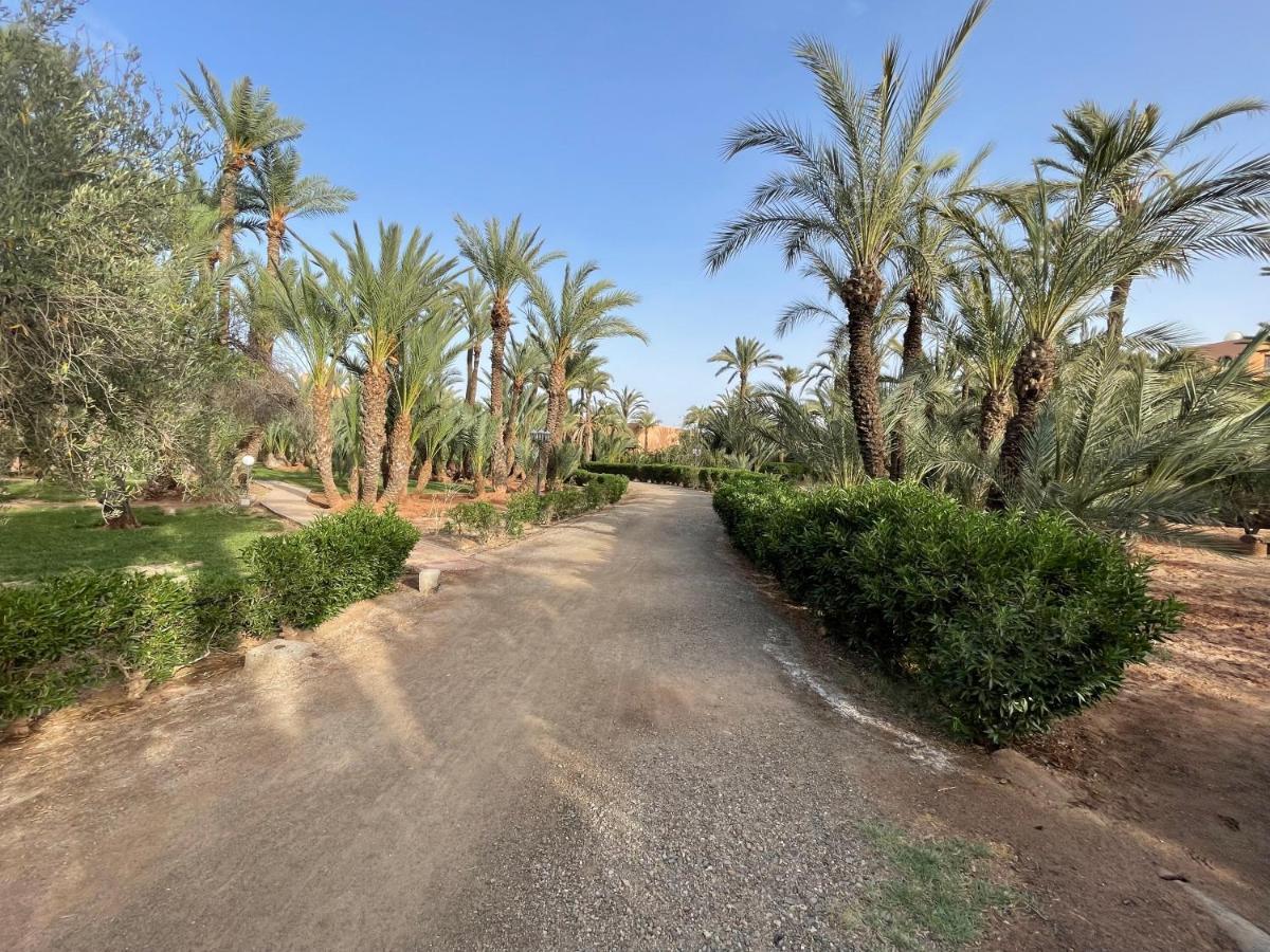 Fabuleux Appartement, Rez De Jardin Au Sein De La Palmeraie Marraquexe Exterior foto