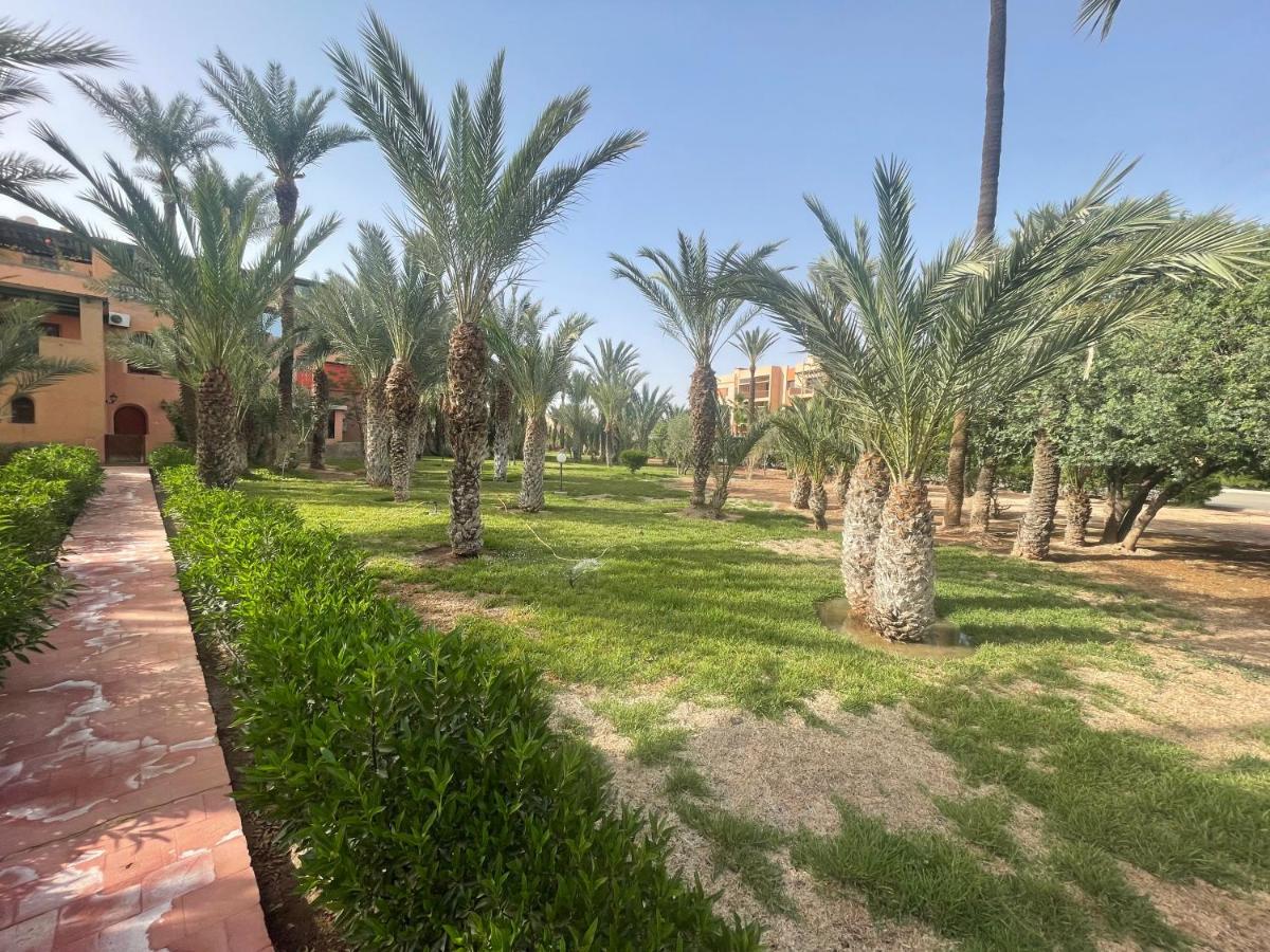 Fabuleux Appartement, Rez De Jardin Au Sein De La Palmeraie Marraquexe Exterior foto